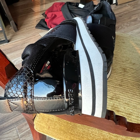 Michael Kors shoes NWOT - Picture 2 of 4
